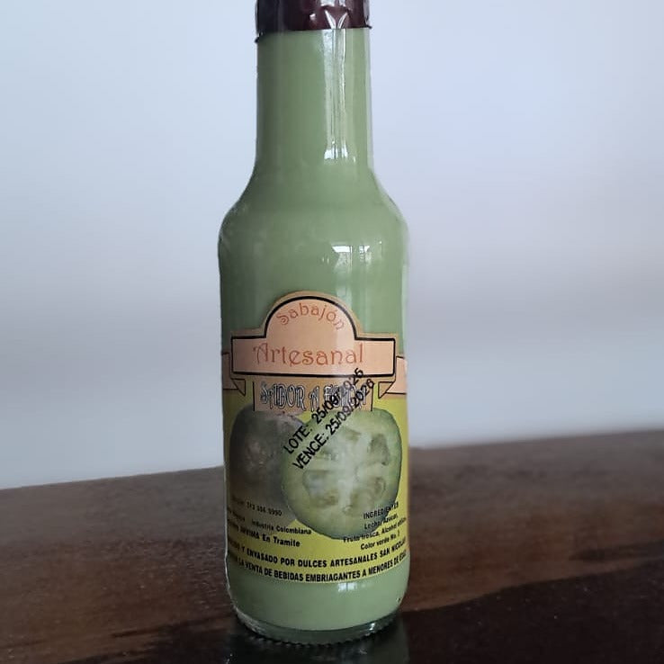 Sabajón artesanal Colombiano sabor a Feijoa San Nicolás